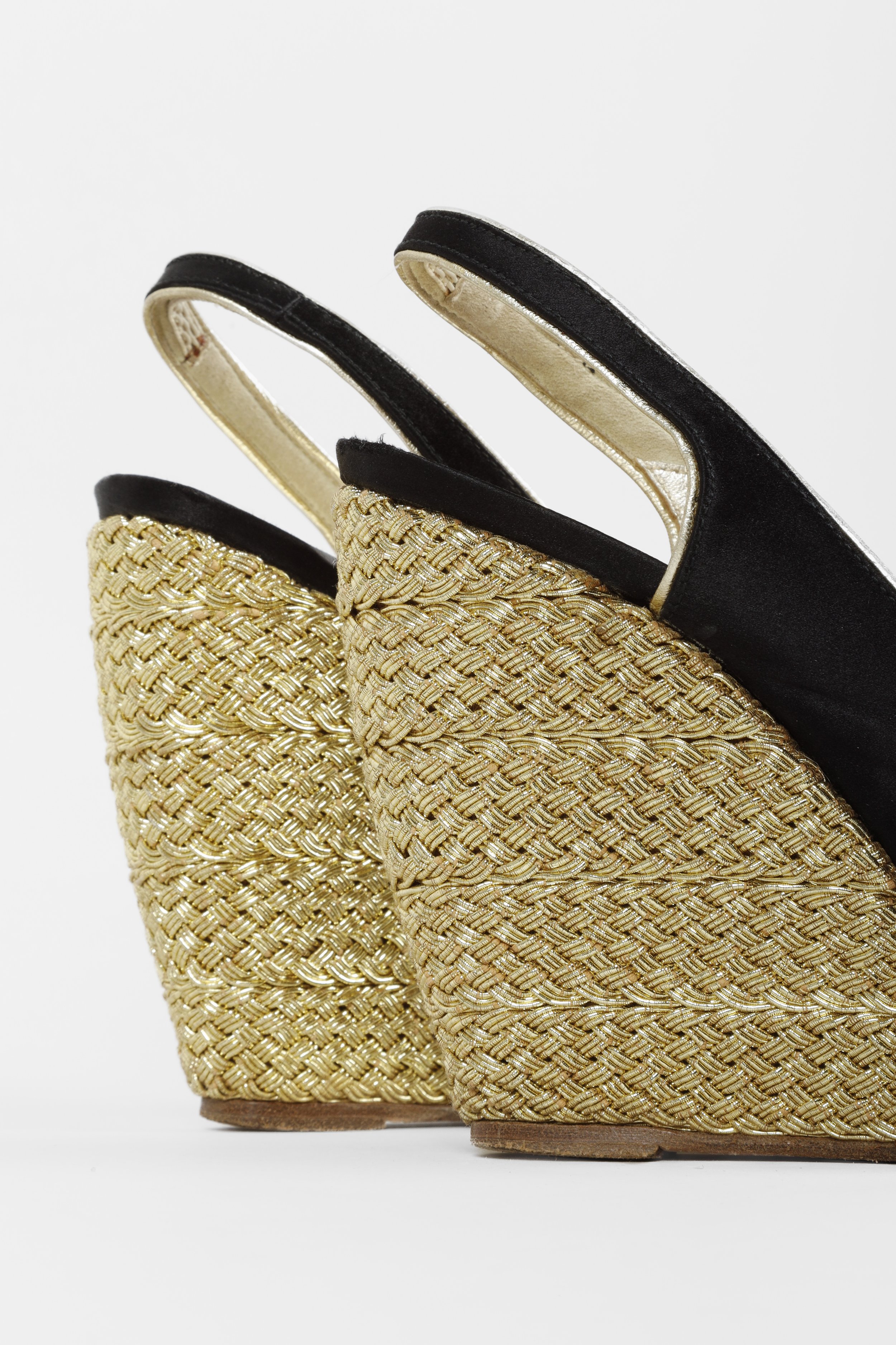 Peep toe 2025 slingback wedge sandals